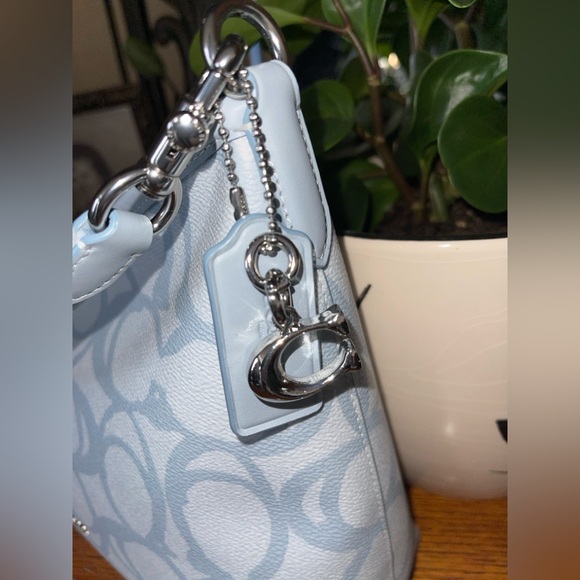 Coach Laurel Shoulder Bag in Sketch Signature Canvas with Matching Wallet - Picture 8 of 15